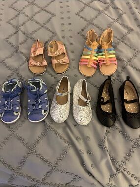 Girl Sandals & Flats Size 8